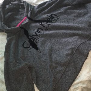 Calvin Klein Cropped Hoodie